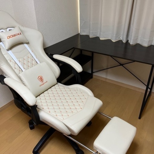 ゲーミングチェア　テーブルセット