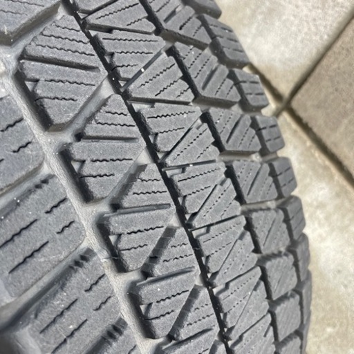 ブリヂストンブリザックDM-V3スタッドレスタイヤ 225/65R17