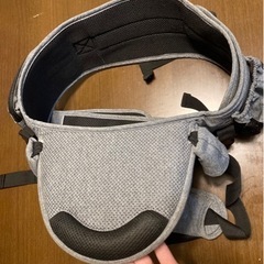 ヒップシート 抱っこ紐[安全ベルト付き改良モデル]の画像