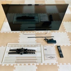 黒が映える映像美のソニーブラビア40インチ狭縁テレビ40W730C＋ 壁取付器具TVSKBTI200MB