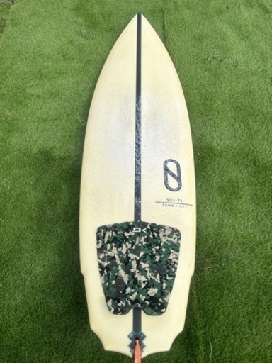 早い者勝ち！サーフボード　ファイヤーワイヤー　SCI-FI tomoモデル　5,10ショートボード