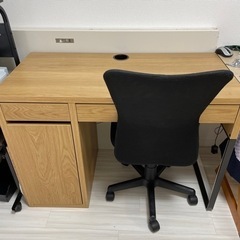 IKEA ミッケ　黒の椅子おつけしますの画像