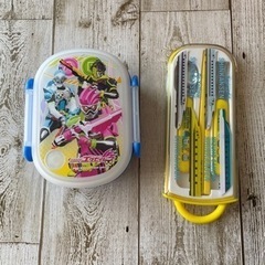 仮面ライダーエグゼイド弁当箱、トミカプラレール カトラリーセット