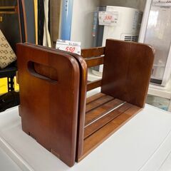 【リサイクルショップどりーむ鹿大前店】No.7787　ブックスタンド　本立て　整理整頓　卓上家具の画像