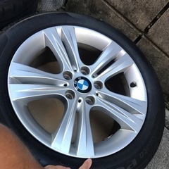 BMW純正ホイール綺麗です。山有りピレリタイヤ付