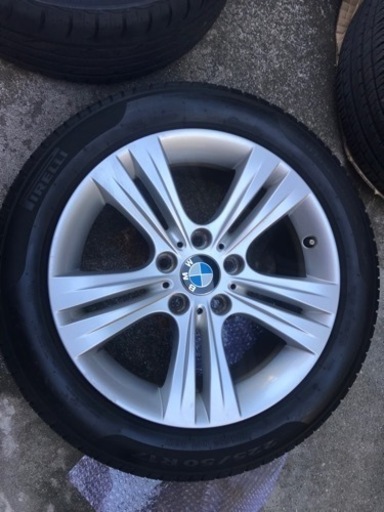 BMW純正ホイール綺麗です。山有りピレリタイヤ付