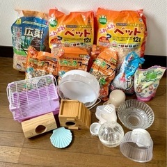 ハムスター用品まとめ売り　ケージ　トイレ　ペットハウス　砂　ペッ...
