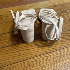 SHEIN 23.5-24cmの画像