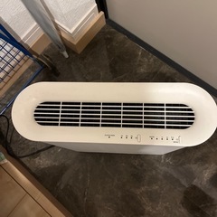 プラスマイナスゼロの空気清浄機の画像