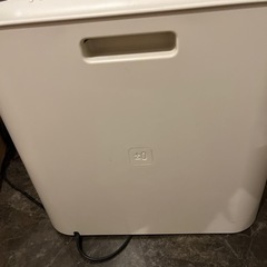 プラスマイナスゼロの空気清浄機の画像