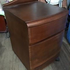 中古　大塚家具　袖机　ブラウン系
