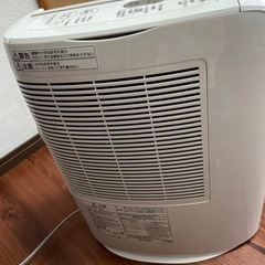 【ジャンク品】衣類乾燥除湿器の画像
