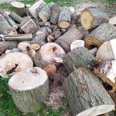 【取引き中】丸太　薪ストーブの画像