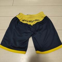 リベルタサッカースクールユニホーム＆すねあての画像