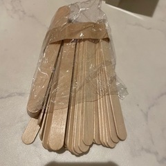 ブラジリアンワックス  スパチュラとシートの画像