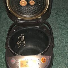 象印炊飯器　圧力IH　１升炊き　NP-NB18型の画像