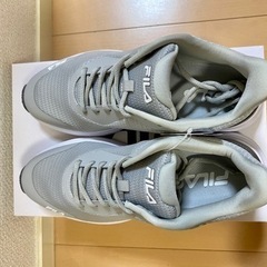 FILA シューズ　フィラスニーカーの画像