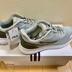 FILA シューズ　フィラスニーカーの画像