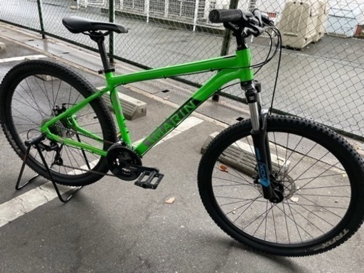 マウンテンバイク　（エントリースポーツ自転車）