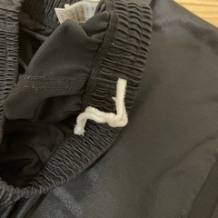 150センチ　スポーツパンツの画像