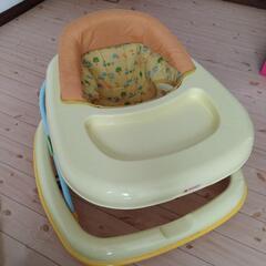 ベビー歩行器の画像