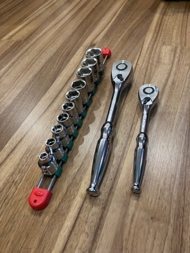 KTC ラチェットハンドル、ソケット10個組