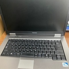 東芝dynabook Satellite L21 220C/W