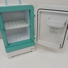 小型冷蔵庫（車載も可能）HOT/COLD切替可　キャンプにおすすめ！！の画像