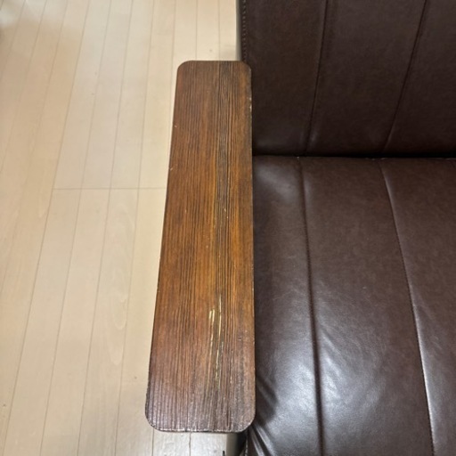 傷・汚れに強い合成皮革 2人用ソファ(Nシールド ステイン2KD DBR) 定価:31,990
