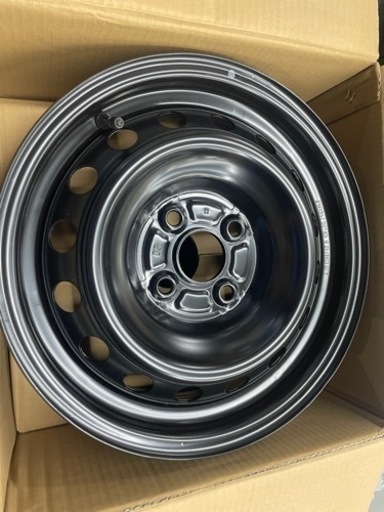 新車外し　スチールホイール　14インチ　4本　1セット　トヨタ　ヤリス