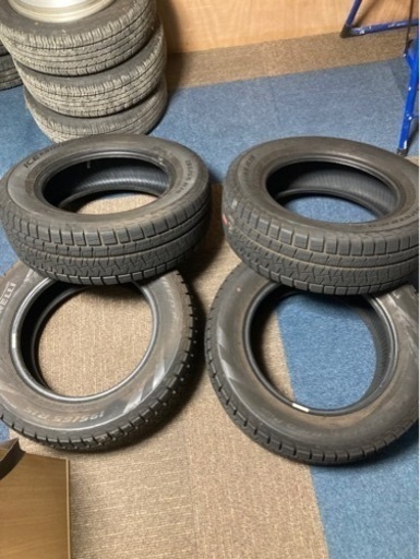 ○21年ピレリ スタッドレス 195/65r15 美品○