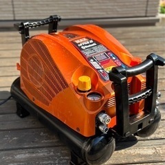 MAX エアーコンプレッサーAK-HL1270E2