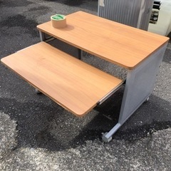 パソコンデスク