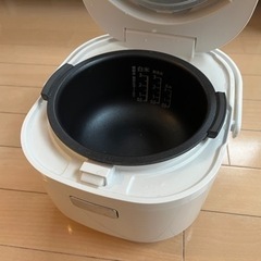 シャープ炊飯器　KS-CF05A-Wの画像