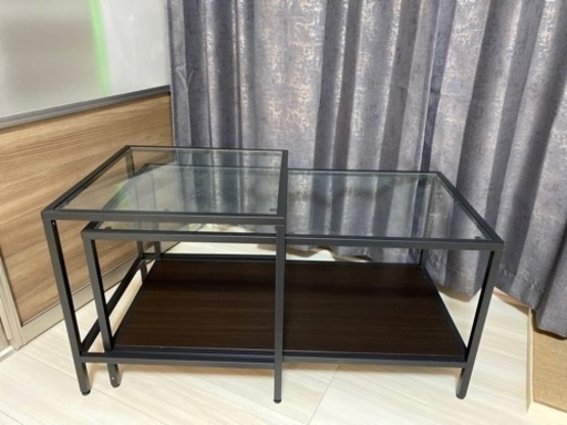 IKEA VITTSJÖ ヴィットショー　ガラステーブル