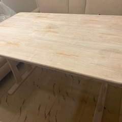 ダイニングテーブル