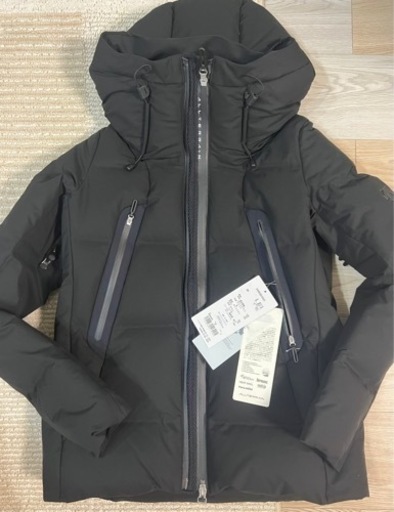 大人気 水沢ダウン DESCENTE