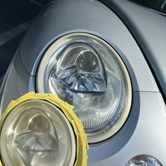 ヘッドライト黄ばみ取り　ヘッドライト磨き　車　バイク　ヘッドライト　磨き　ヘッドランプ　研磨　他府県からもご依頼多数^ ^ 30分程で仕上がります^ ^  黄ばみ＋曇り除去（内面の黄ばみ、くもりや内面の傷の除去は不可能）　洗車　コーティング　研磨　車　施工　の画像