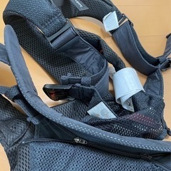 ベビービョルン　抱っこ紐　黒色の画像