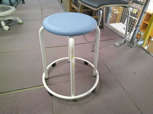 ID:G60211018　丸スツール未使用品