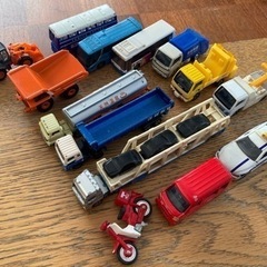 【取引決定しました】トミカ  働く車シリーズまとめての画像
