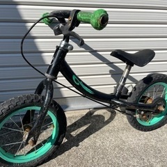 ストライダー