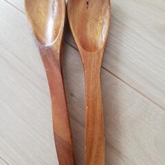 木製のスプーンセットの画像