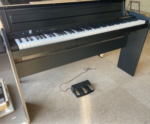 KORG LP-180 BK 電子ピアノ 88鍵美品　ブラック　2021年製　88鍵盤　椅子無し
