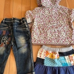 値下げ
サイズ80.子供服3点セットの画像