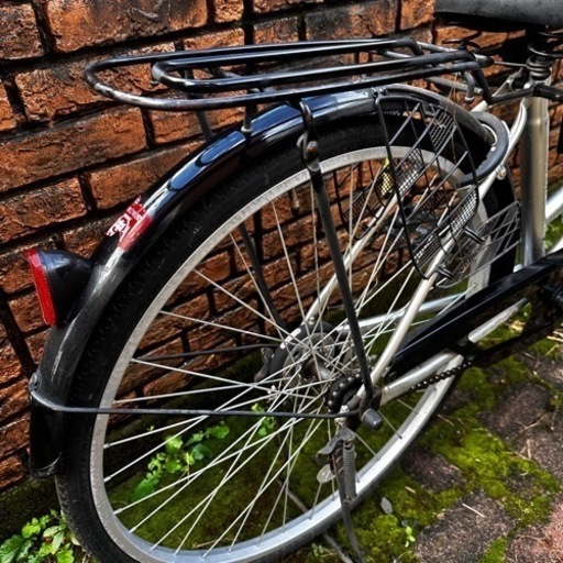 ママチャリ26インチ自転車　鍵付き