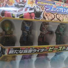 今日！入札希望！新品未使用！『仮面ライダー10体入り』今入札希望...