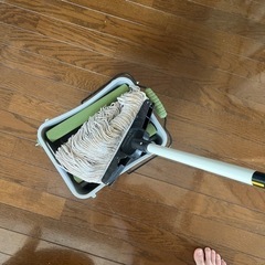 モップとバケツ