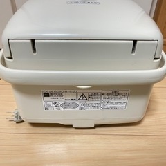 東芝　TOSHIBA 炊飯器の画像