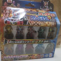 今日！入札希望！迷いなし！【仮面ライダー10体入り！】注目レア！新品未使用　ウィザードvsファントム】パネルゲームズ　希少価値有り！箱ダメージご理解の上。の画像